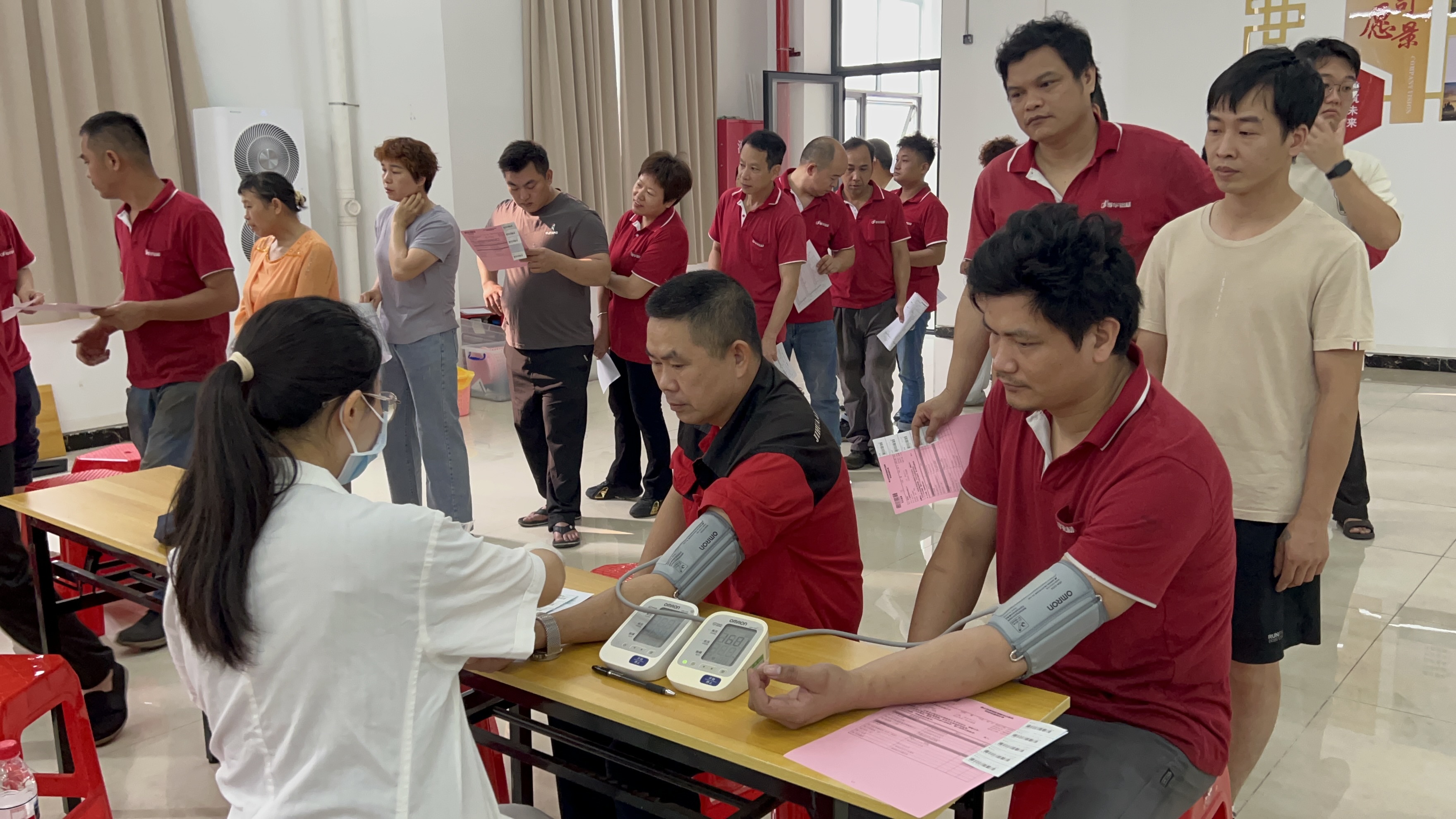 季华铝材 | 以匠心造型材，以暖心护员工-季华铝材